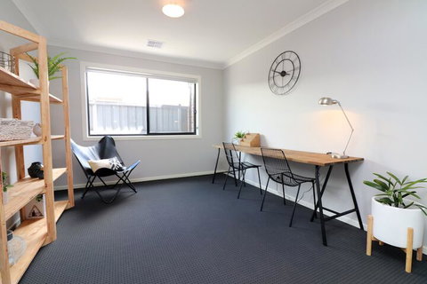 Serenity - Rejuvenate Stays - Tweed Heads Accommodation 7