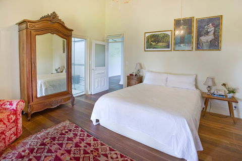 TRANQUILO BEACH HOUSE - Tweed Heads Accommodation 4