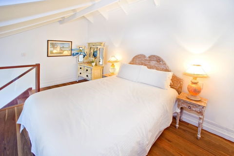 TRANQUILO BEACH HOUSE - Tweed Heads Accommodation 2