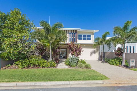Augusta House - Tweed Heads Accommodation 3
