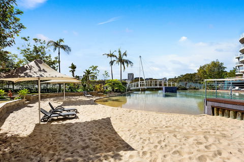 Resort Style 2 Bdrm In Homebush With Bay View - Tweed Heads Accommodation 0