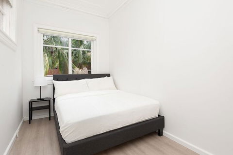 Newly Renovated Apt. Close To CBD Unit 1 - Tweed Heads Accommodation 5