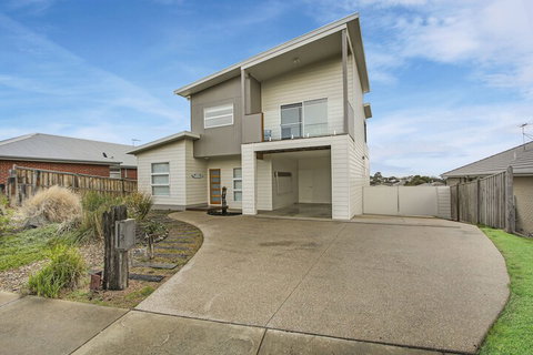 12 Echidna Grove - Tweed Heads Accommodation 3