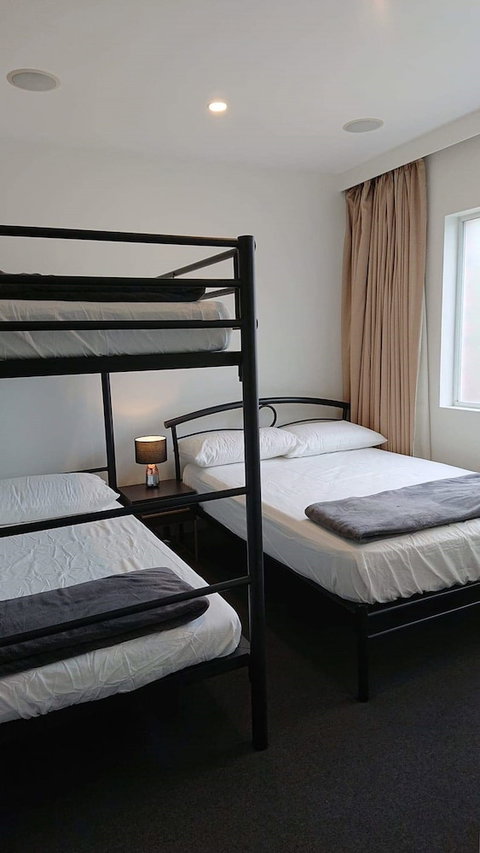 Paradise Escapes - 001 - Tweed Heads Accommodation 2