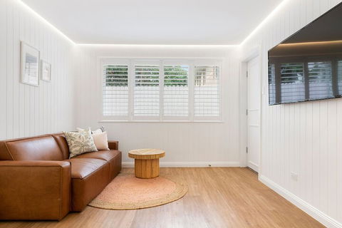 A PERFECT STAY Sunset Beach Riverside - Tweed Heads Accommodation 6