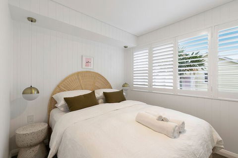 A PERFECT STAY Sunset Beach Riverside - Tweed Heads Accommodation 5