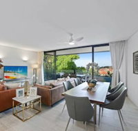 HomeHotel Ultra Luxurious 3 Bedroom Penthouse - Tweed Heads Accommodation