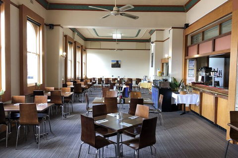 Royal Hotel - Tweed Heads Accommodation 6