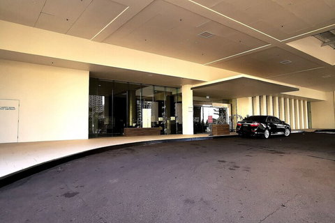 L5 Surfers Paradise Apartment - Tweed Heads Accommodation 1
