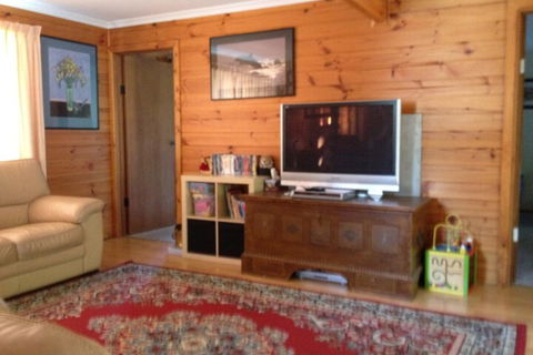 31 Elizabeth Crescent - Tweed Heads Accommodation 5