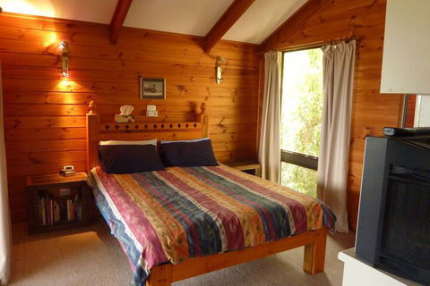 31 Elizabeth Crescent - Tweed Heads Accommodation 2