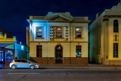 BANK192 - Tweed Heads Accommodation 0