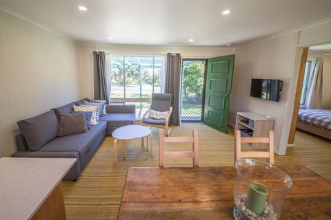 17 Broadbeach Drive - Tweed Heads Accommodation 4