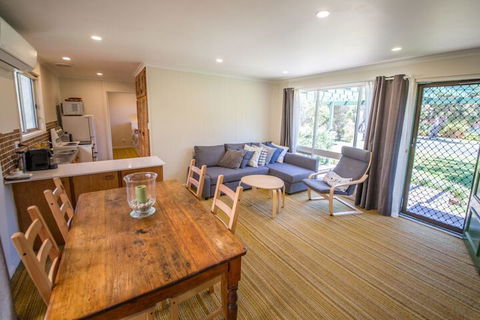 17 Broadbeach Drive - Tweed Heads Accommodation 1