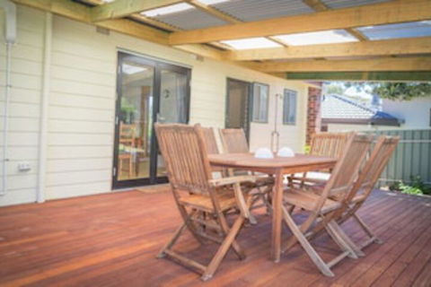 17 Broadbeach Drive - Tweed Heads Accommodation 0