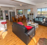 Carrickalinga Seahaven Coastal Escape 4brm 29 Riverview Drive - Tweed Heads Accommodation