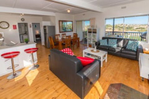 Carrickalinga Seahaven: Coastal Escape 4brm 29 Riverview Drive - Tweed Heads Accommodation 0