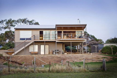 Stones Throw 26 River View Drive - Tweed Heads Accommodation 2