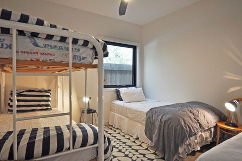 Armstrongs Close TO Beach - Tweed Heads Accommodation 5