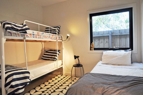 Armstrongs Close TO Beach - Tweed Heads Accommodation 4