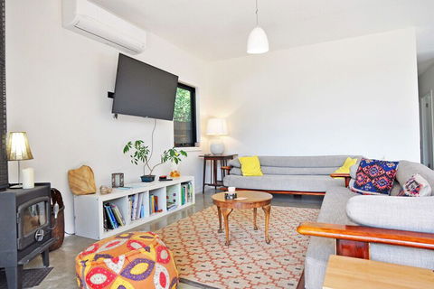 Armstrongs Close TO Beach - Tweed Heads Accommodation 6