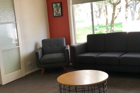 11 Findlay Street - Tweed Heads Accommodation 2