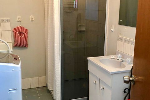 Pets Galore 13 Horizon Parade - Tweed Heads Accommodation 6