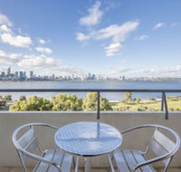 High Tor Apartment 104 - Tweed Heads Accommodation