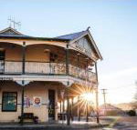 Royal Hotel Mandurama - Tweed Heads Accommodation