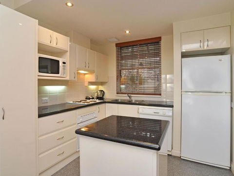Villa Executive 2br Cypress Resort Condo Located Within Cypress Lakes Resort (nothing Is More Central) - Tweed Heads Accommodation 3