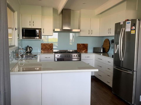 Longbeach House - Tweed Heads Accommodation 1