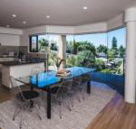 Russell House - Tweed Heads Accommodation
