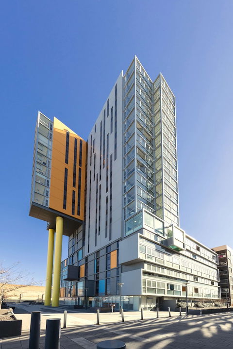 IStay Precinct Adelaide - Tweed Heads Accommodation 3