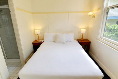 Point Lonsdale Guest House - Tweed Heads Accommodation 7