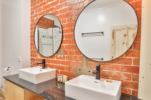 Indulge Apartments - Eighth Street - Tweed Heads Accommodation 3