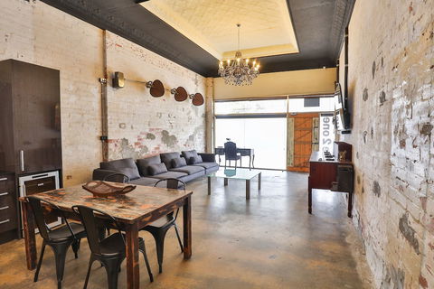 Indulge Apartments - Eighth Street - Tweed Heads Accommodation 1