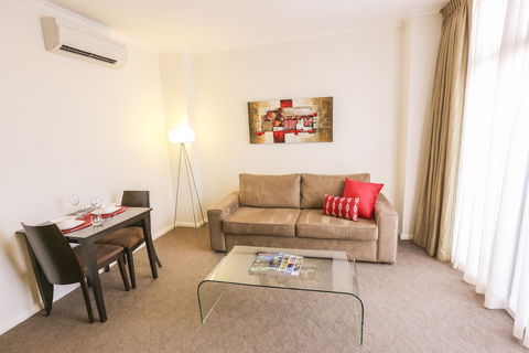 Indulge Apartments - Ontario - Tweed Heads Accommodation 2