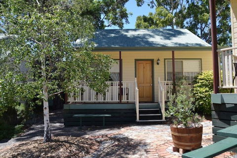 Avoca Cottages - Tweed Heads Accommodation 1