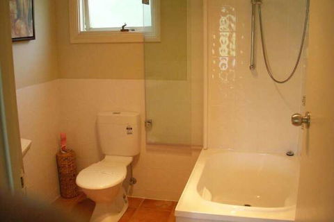 Clarendon Chalets - Tweed Heads Accommodation 3