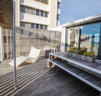Avalon City Retreat - Tweed Heads Accommodation
