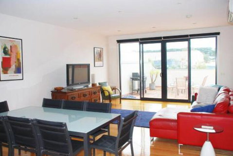 POSITION PERFECT CENTRAL INVERLOCH - Tweed Heads Accommodation 0
