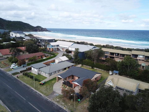 LIFES A BEACH 1 - Tweed Heads Accommodation 1