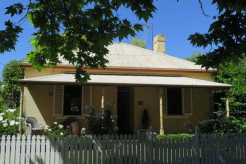 Dalton Cottage - Tweed Heads Accommodation 0