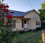 Cottage on Main - Tweed Heads Accommodation
