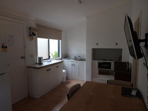 Lazy Lobster Holiday Units & Chalets - Tweed Heads Accommodation 4