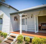 Wine Country Cottage located right at the Hunter Valley gateway close to everything - Tweed Heads Accommodation