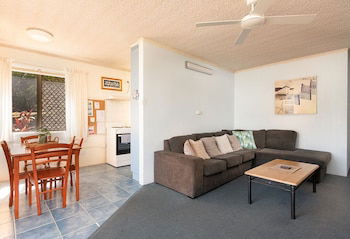 Yamba Towers 2 - Tweed Heads Accommodation 6