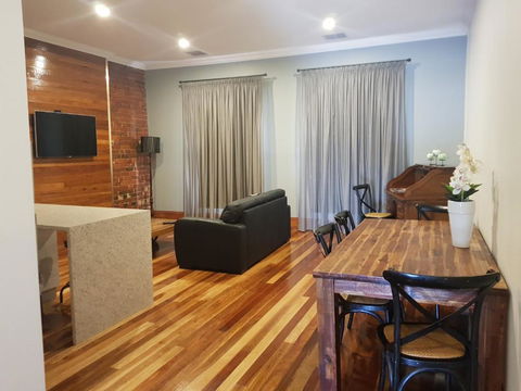 Sublime Spa Apartments - Tweed Heads Accommodation 5