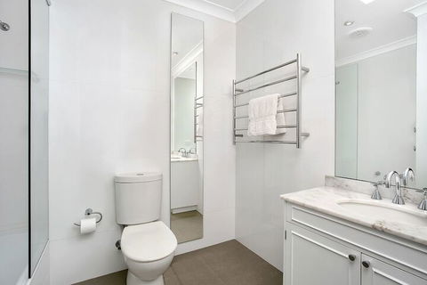 Sunny & Spacious Two Bdr Apt SPF13 - Tweed Heads Accommodation 1