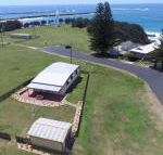 Yamba Pilot Cottage 1 pets welcome close to beach - Tweed Heads Accommodation